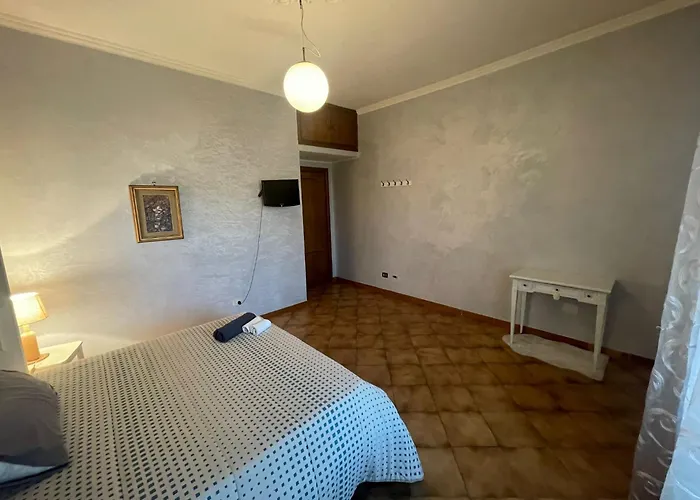 Apartment Eternal Rom